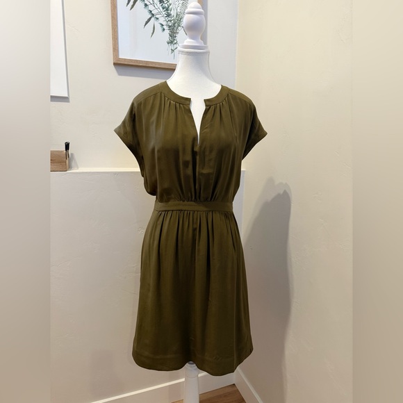 Madewell Dresses & Skirts - Madewell Moonset Olive Green Silk Mini Dress